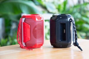 The Ultimate Guide to Portable Speakers for Outdoor Adventures.