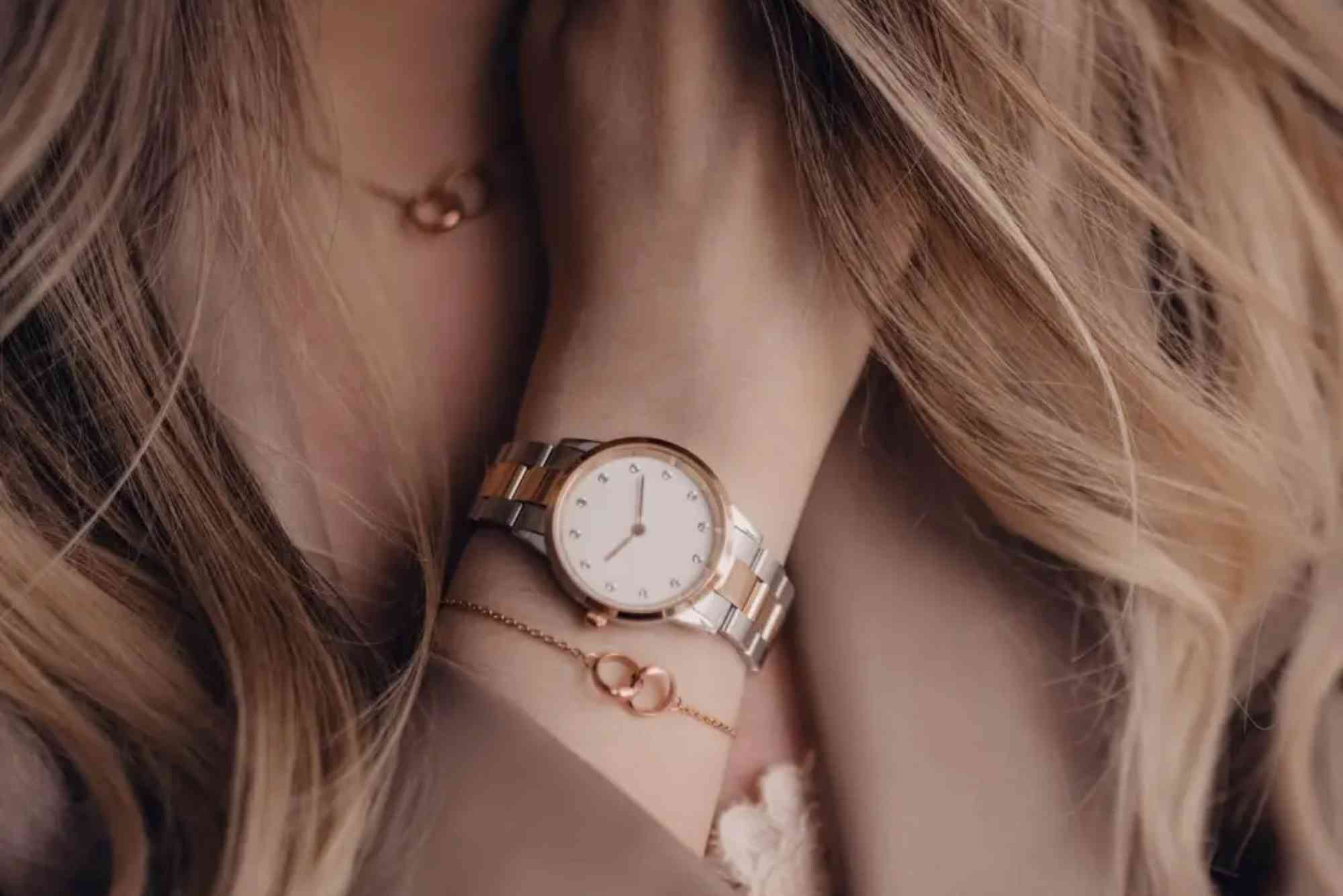 How to Pair Branded Watches with Jewelry for a Stylish Look.