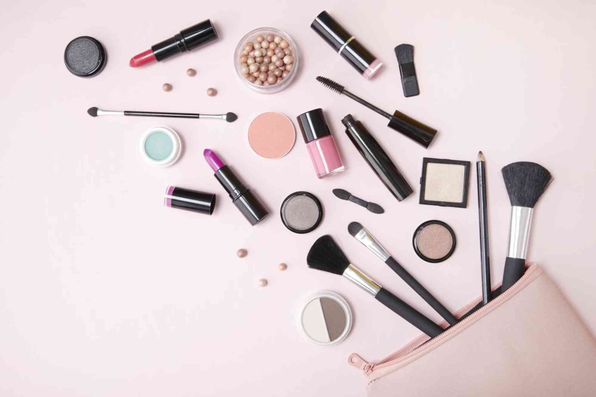 Makeup Trends to Follow in 2024 – Products You Need to Try.